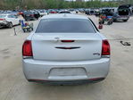 Chrysler 300 2021