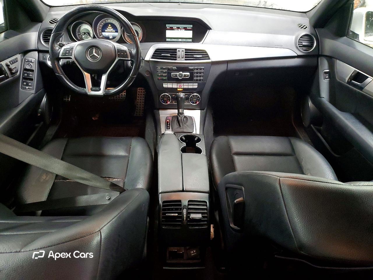 Mercedes-Benz  2014