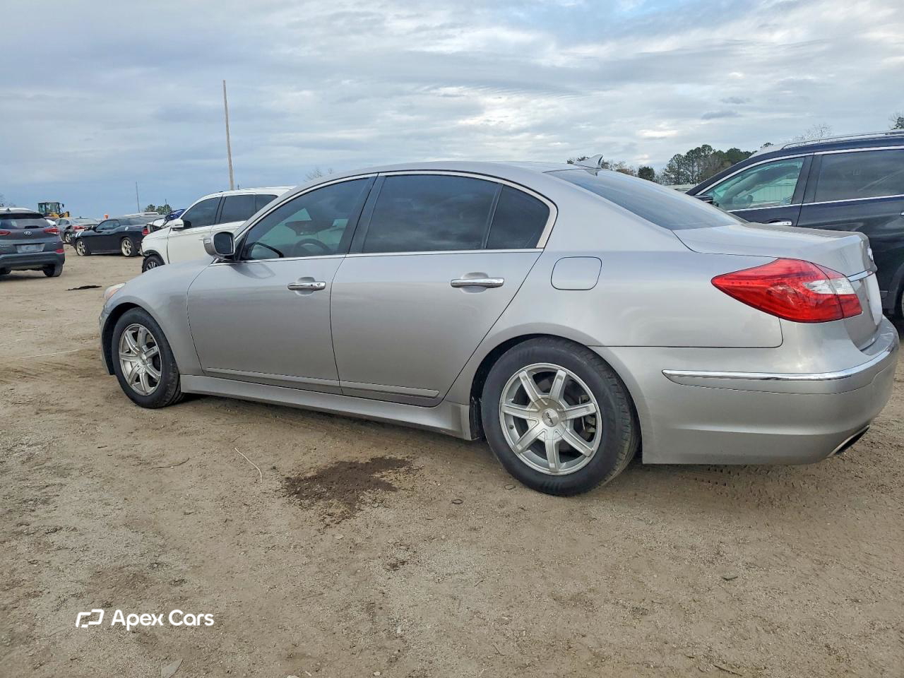 Hyundai Genesis 2012