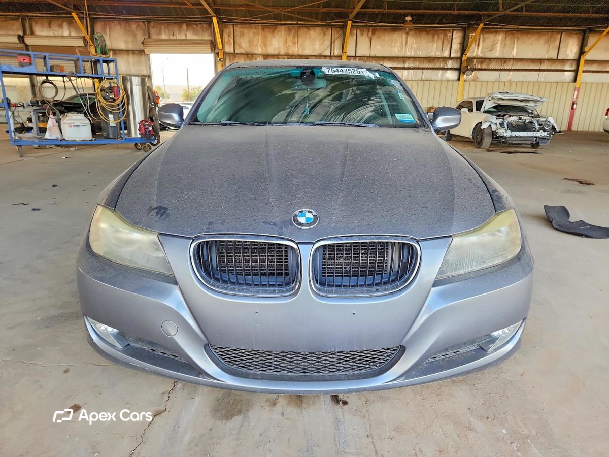BMW Series 3 2011