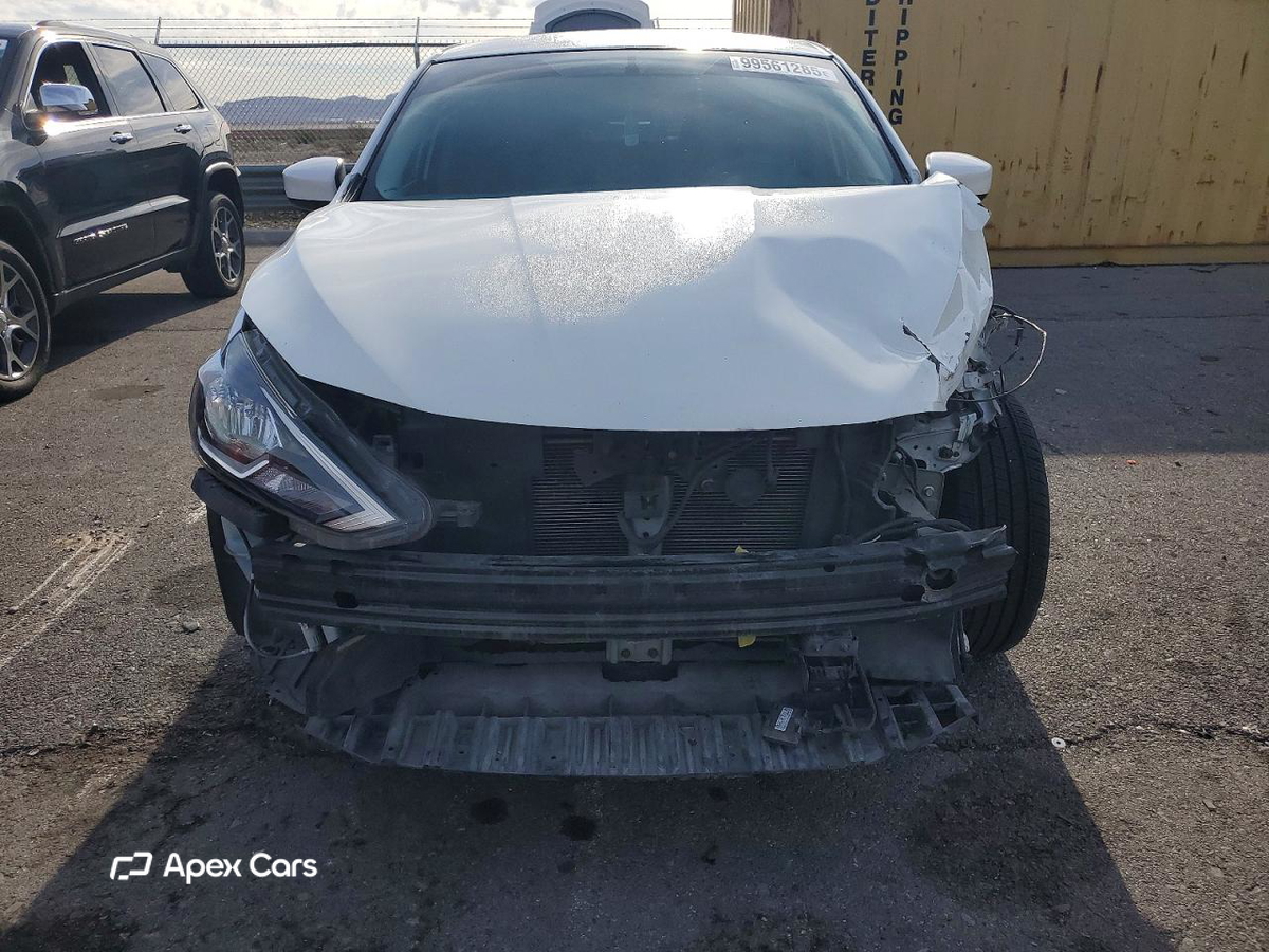 Nissan Sentra 2019
