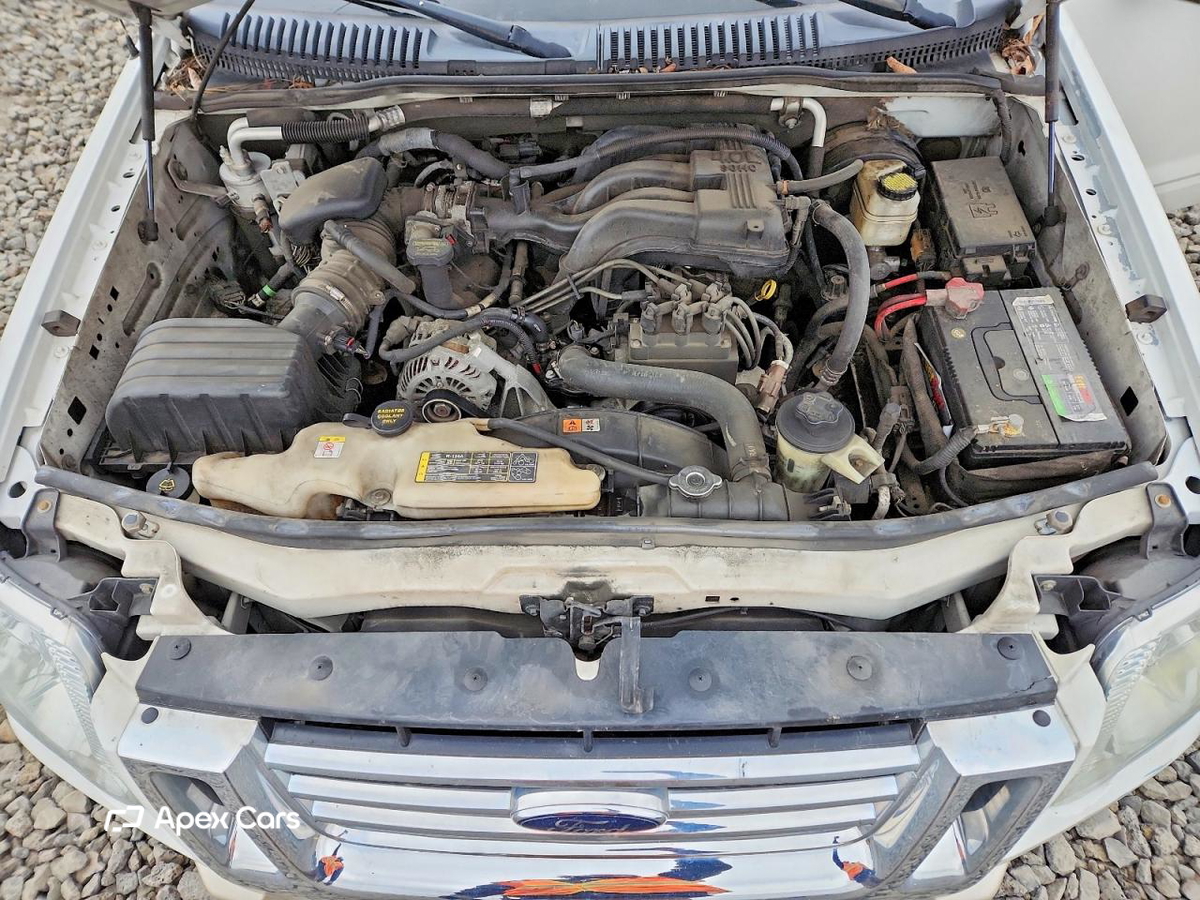 Ford Explorer 2010