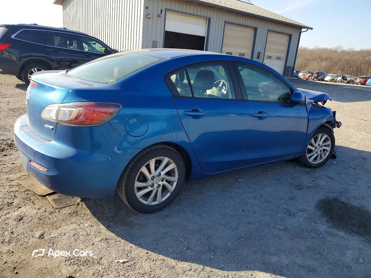 Mazda 3 2012