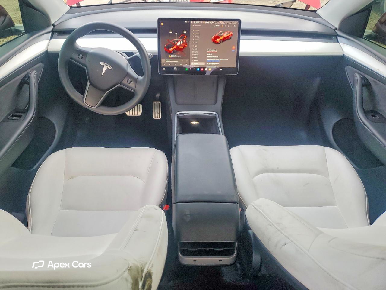 Tesla Model Y 2024