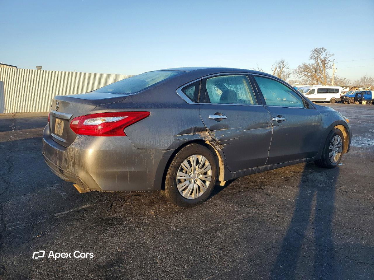 Nissan Altima 2017