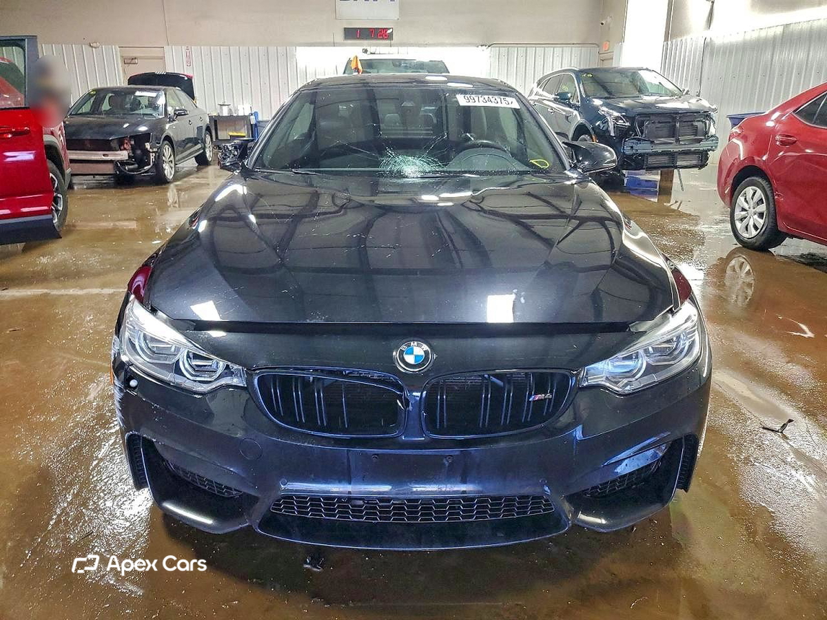 BMW M4 2016