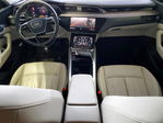 Audi e-tron 2021