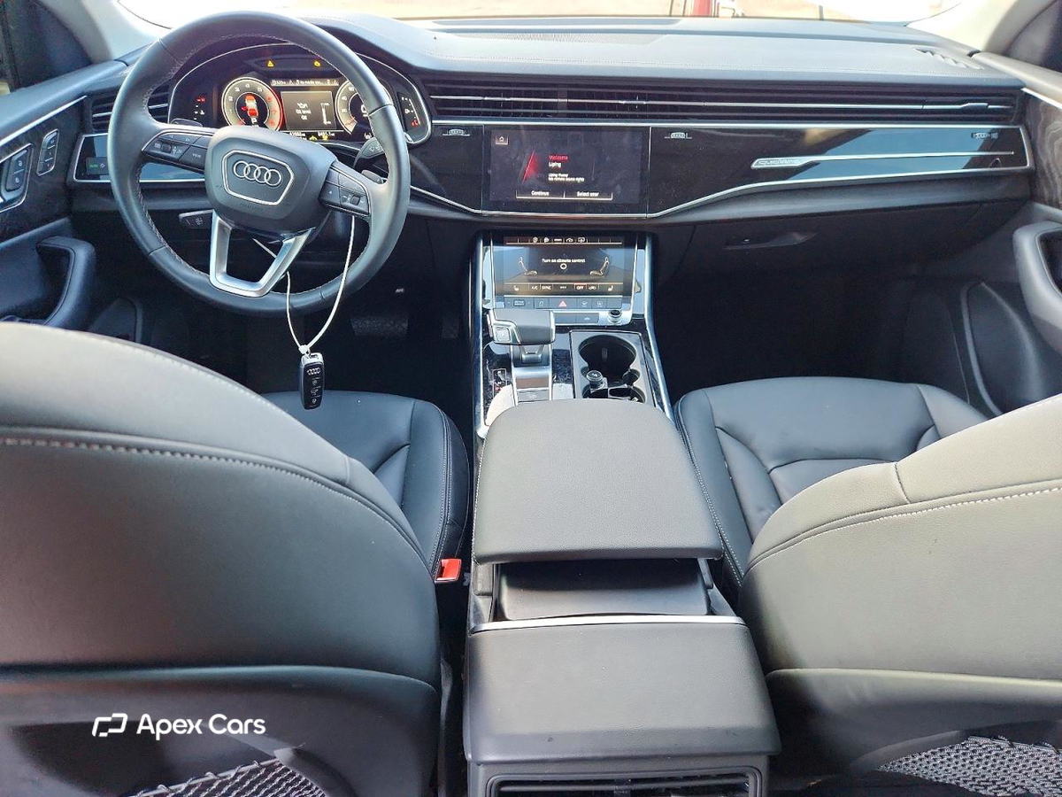 Audi Q8 2023