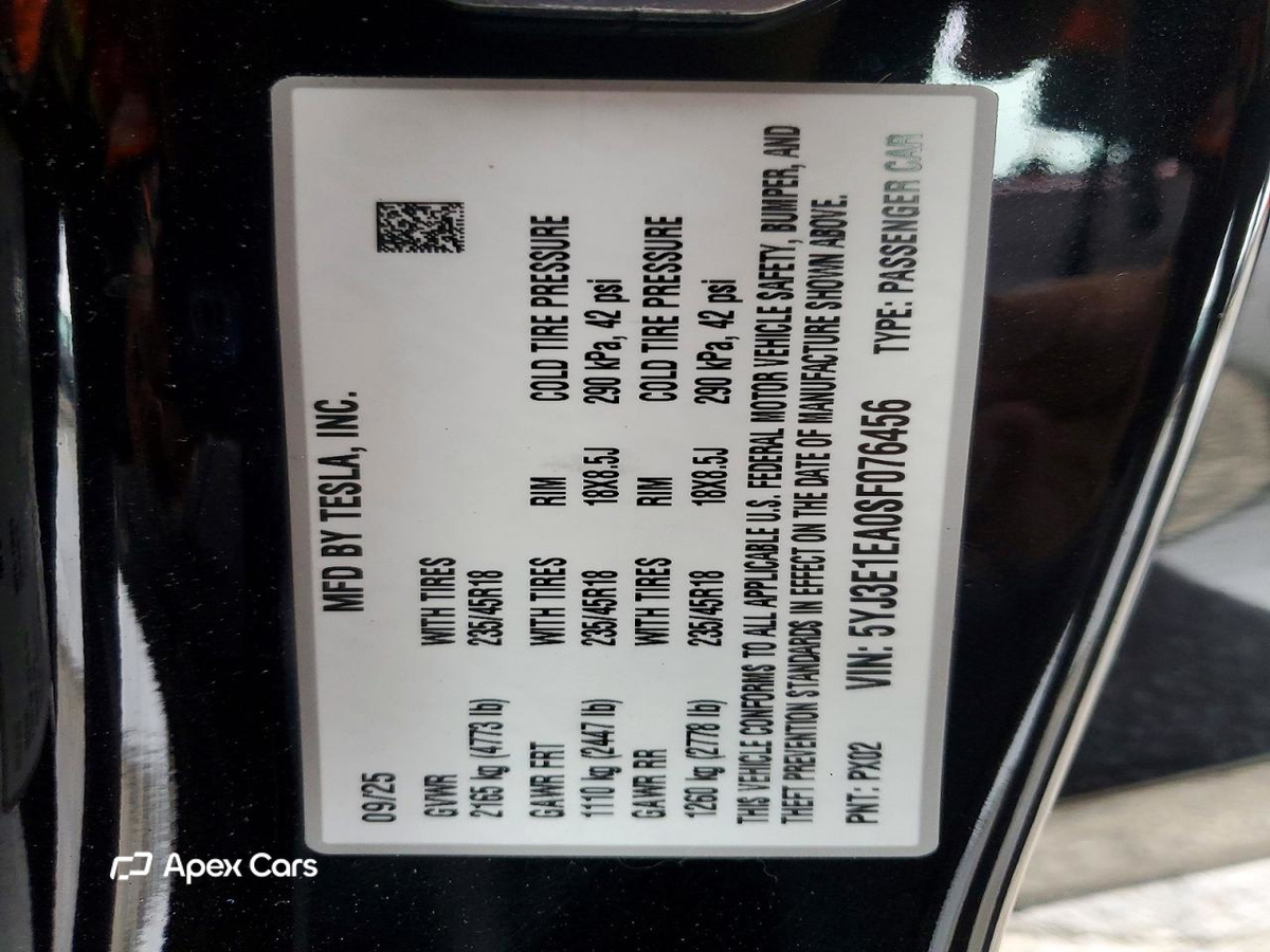 Tesla Model 3 2025