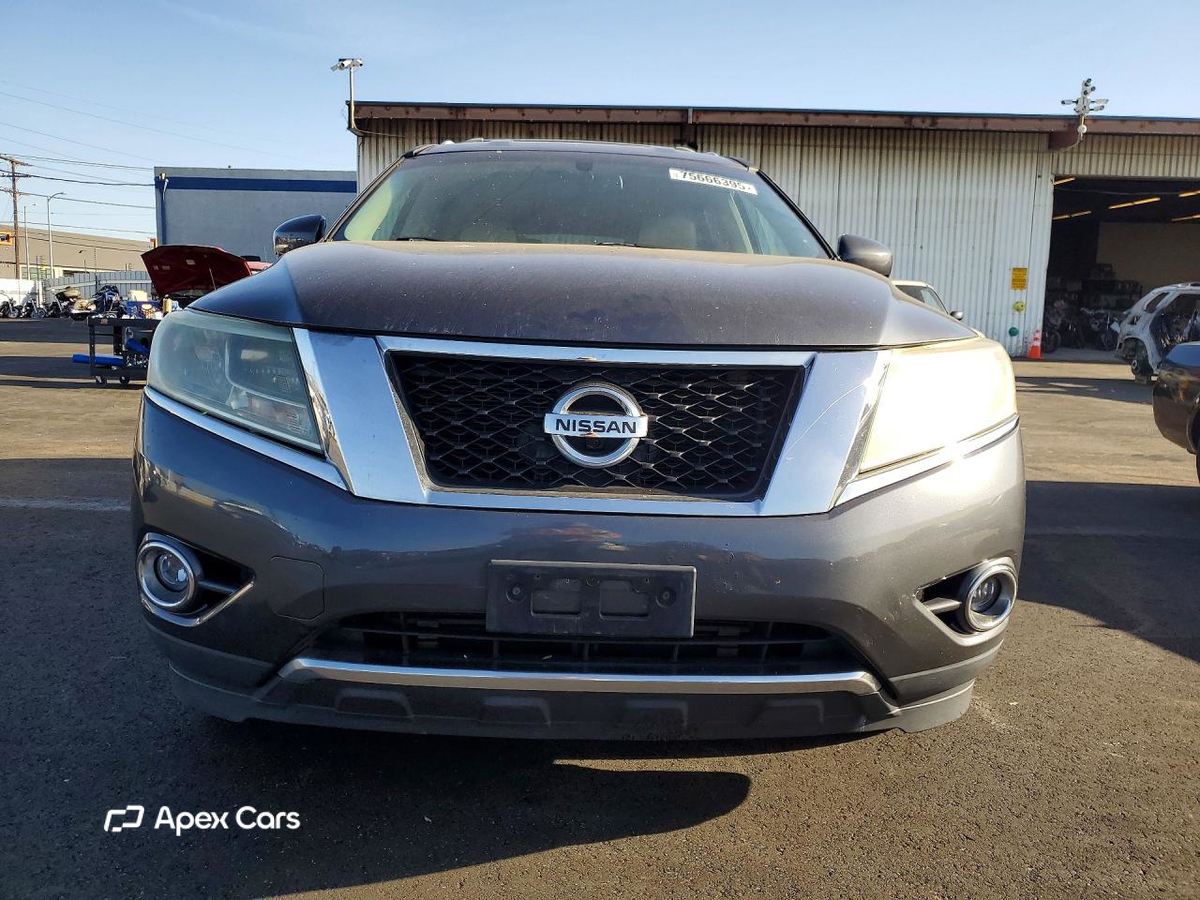 Nissan Pathfinder 2014