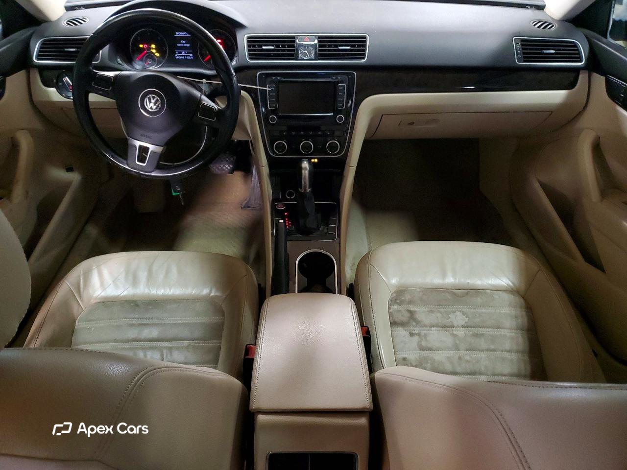 Volkswagen Passat 2014