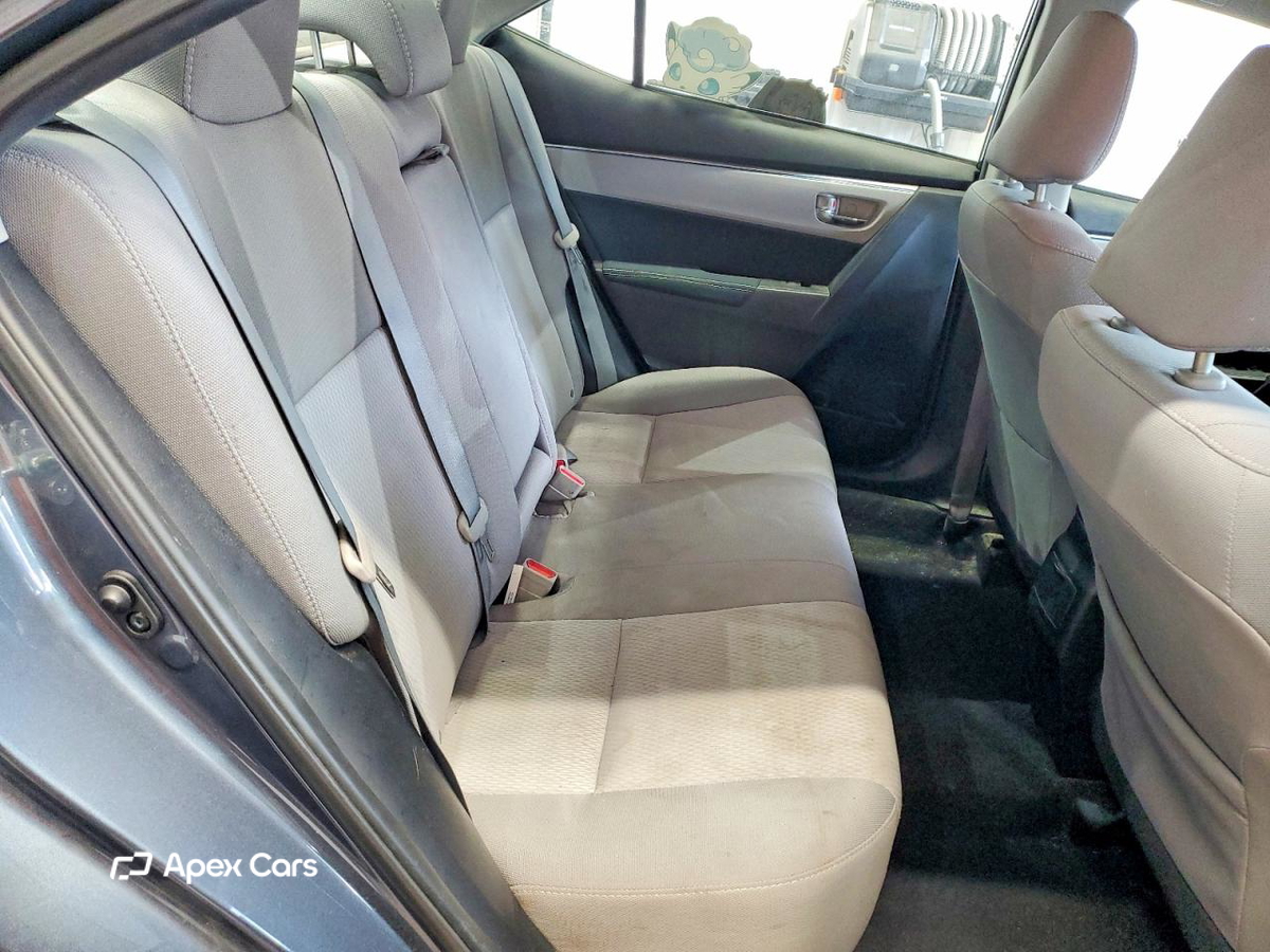 Toyota Corolla 2015