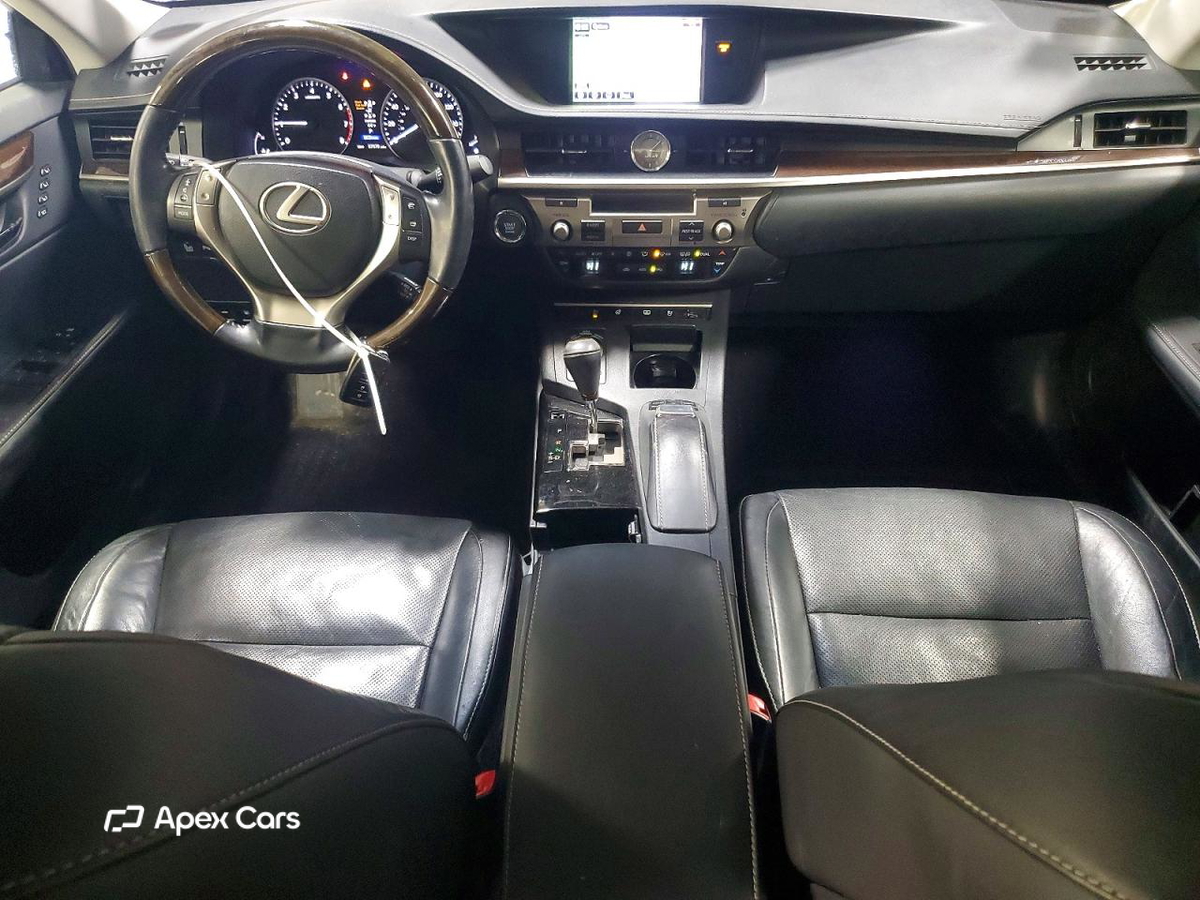 Lexus ES 2015