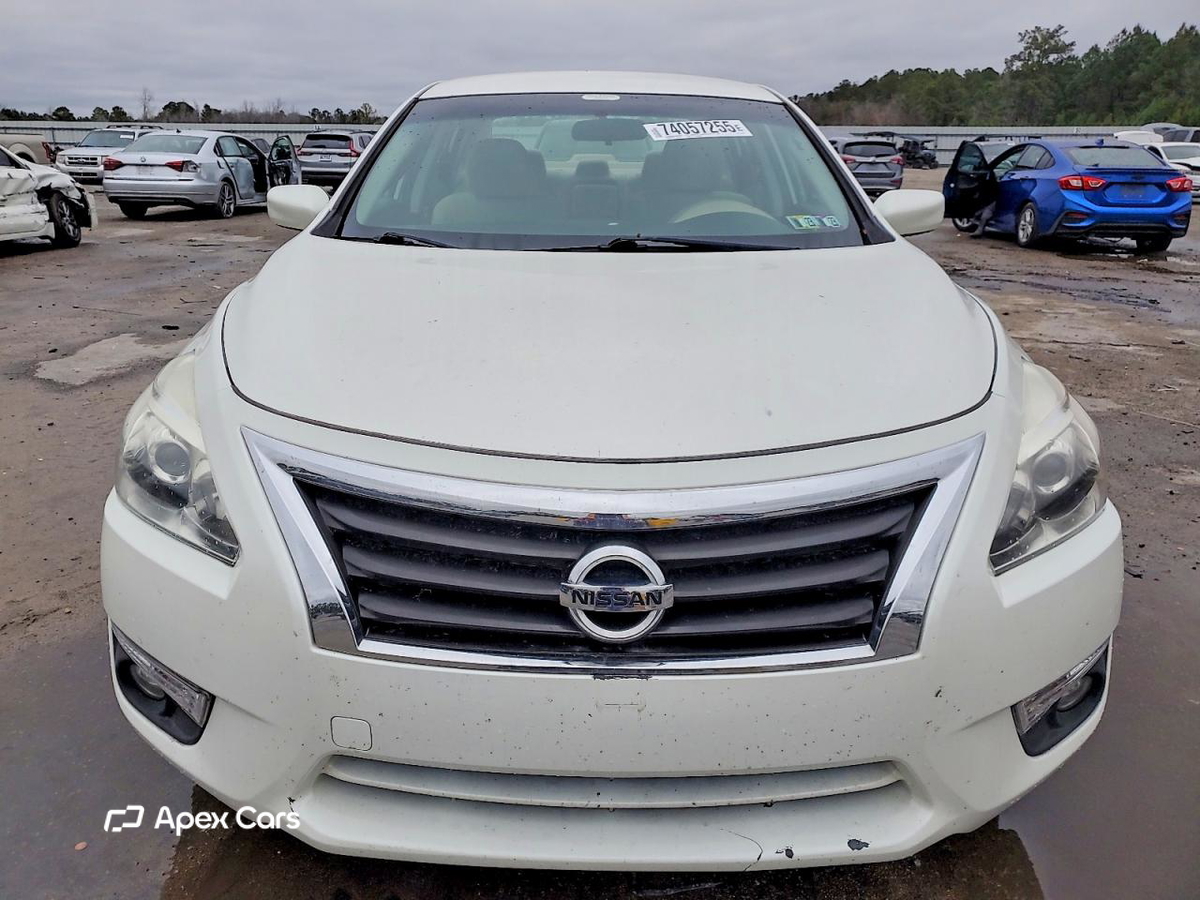 Nissan Altima 2015