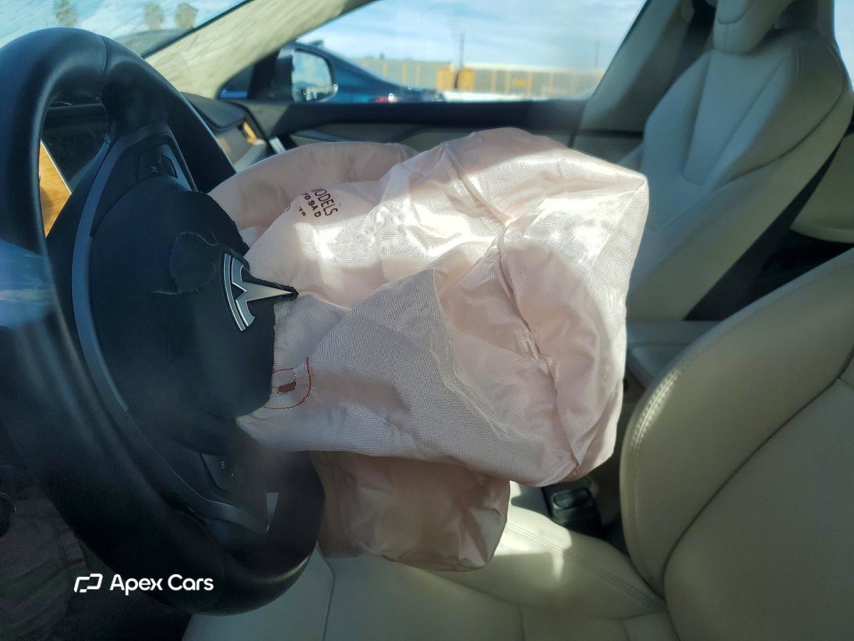 Tesla Model S 2018