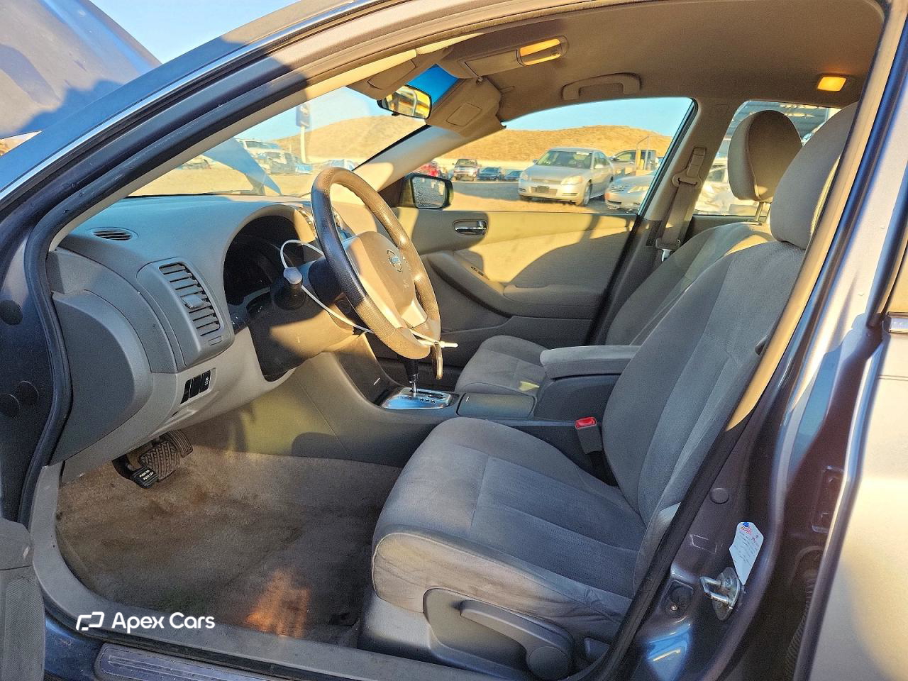 Nissan Altima 2011