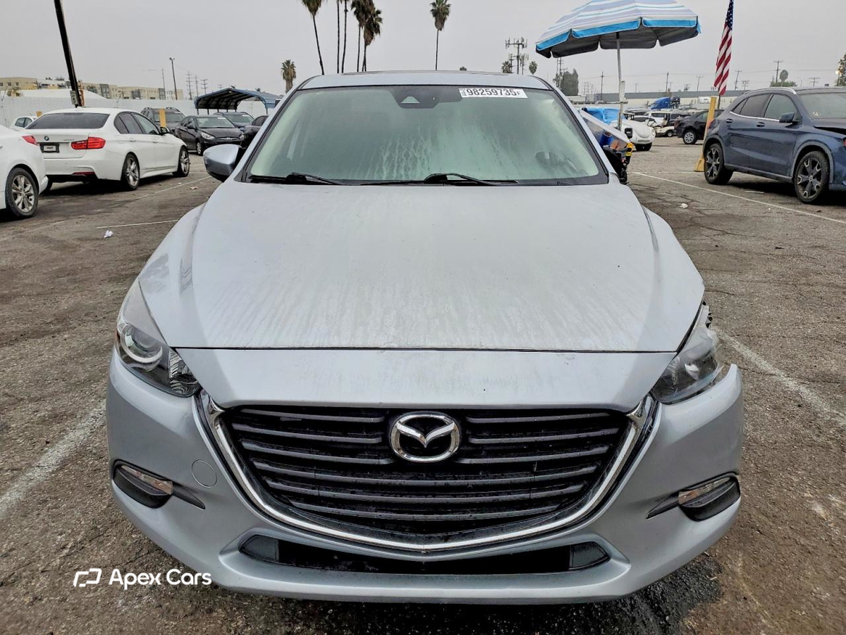 Mazda 3 2018