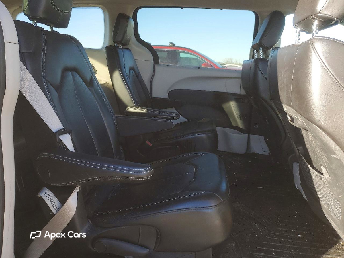 Chrysler Pacifica 2023