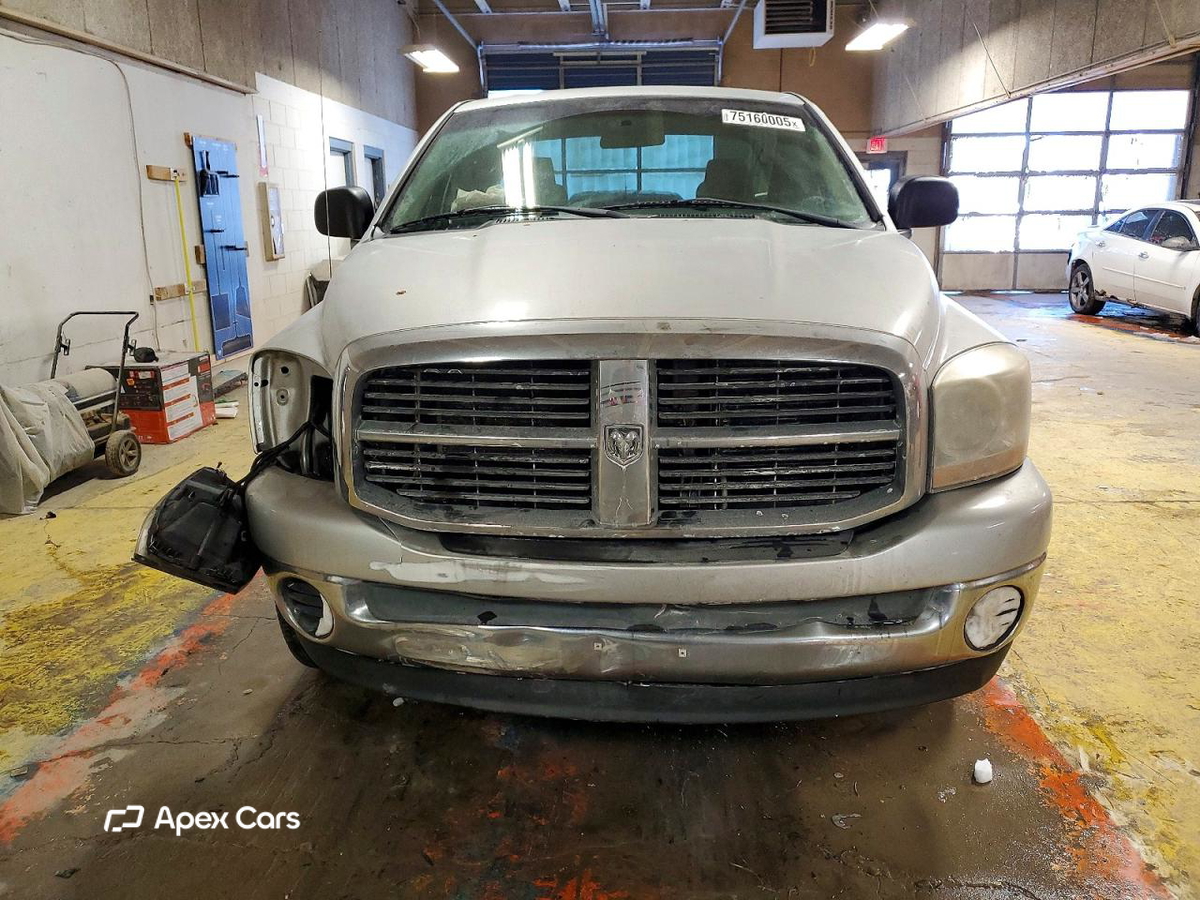 Dodge RAM 2006