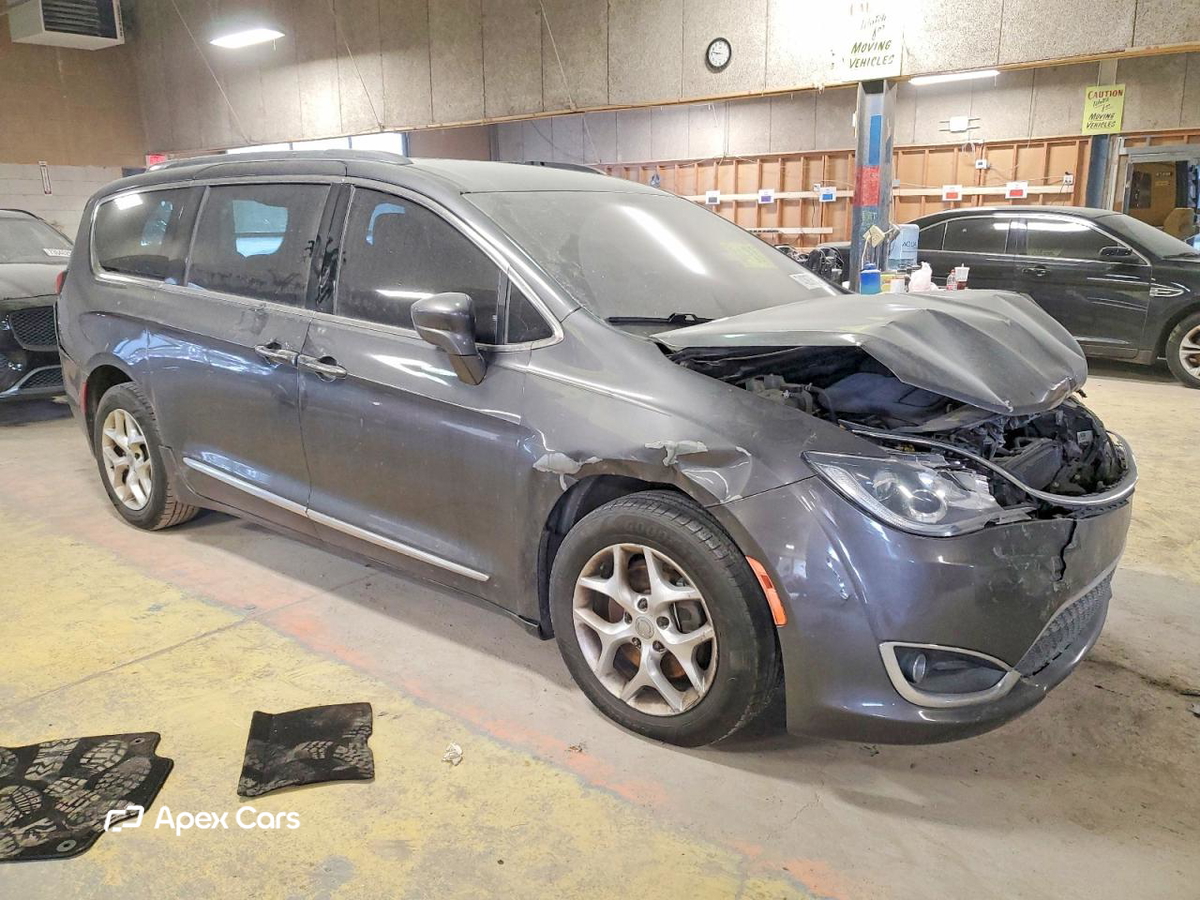 Chrysler Pacifica 2017