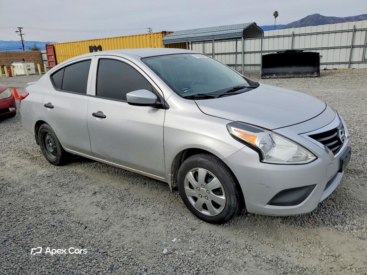 Nissan Versa 2018