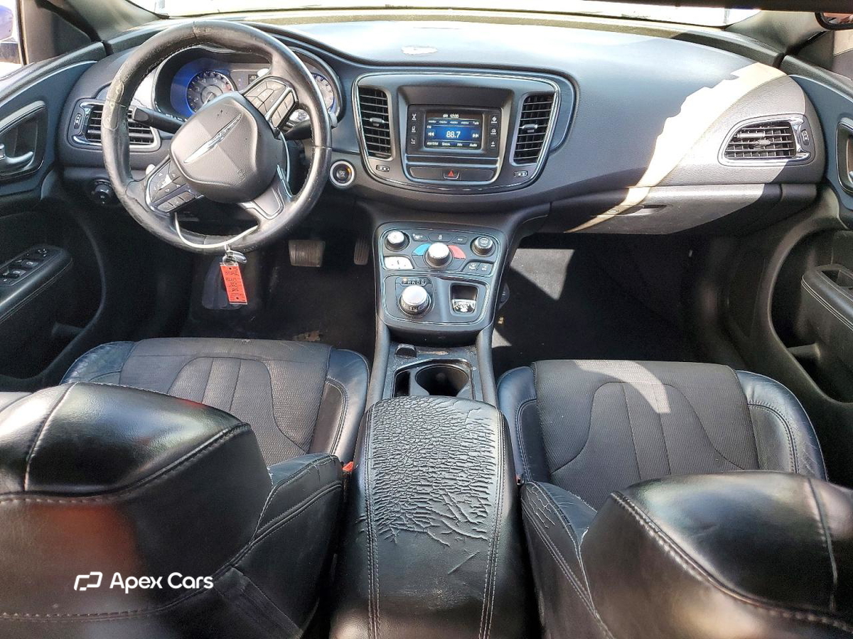 Chrysler 200 2015
