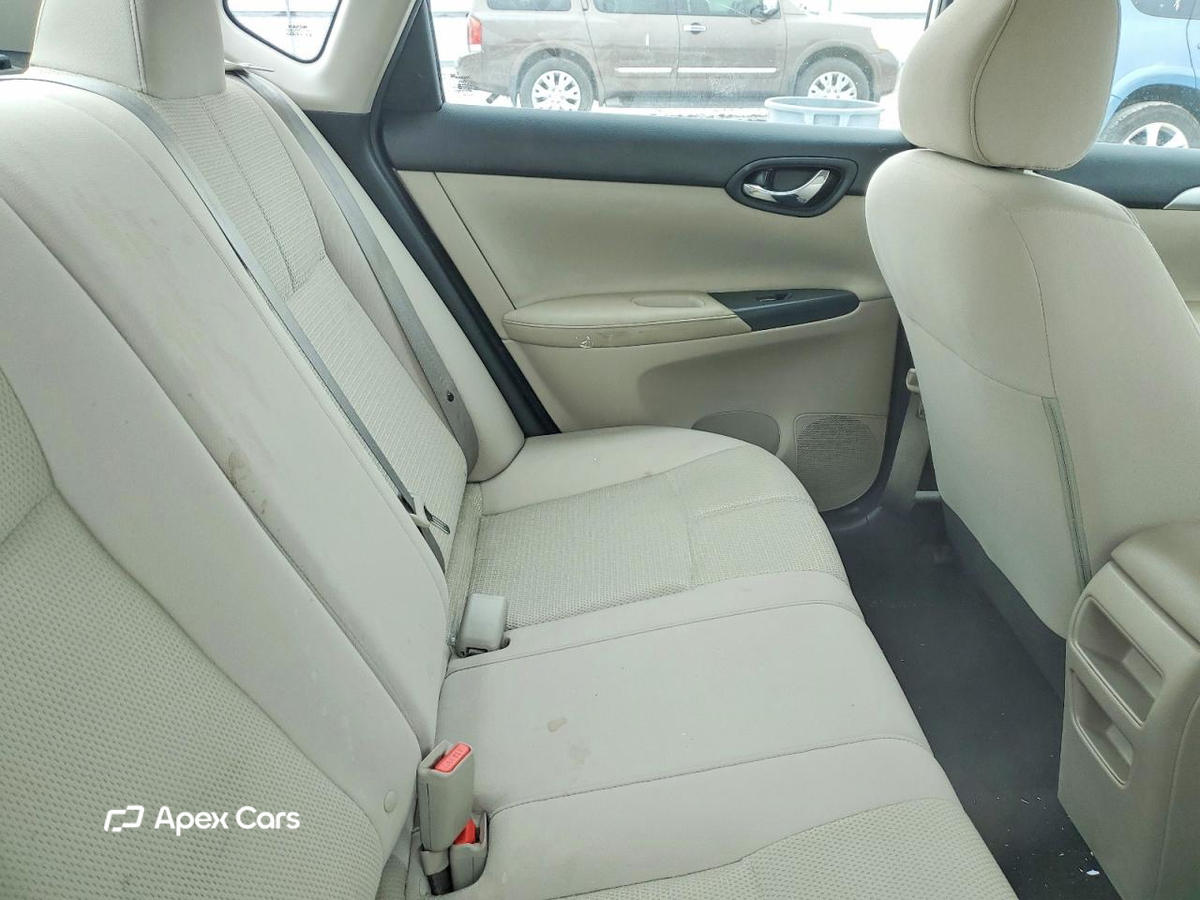 Nissan Sentra 2016