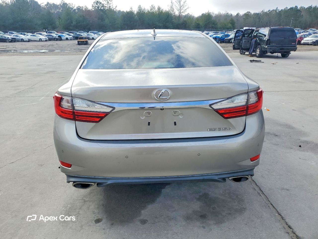 Lexus ES 2016