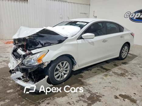 Nissan Altima 2015 - Image 1 of 13