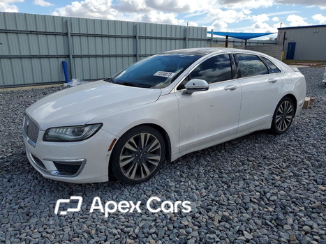 Lincoln MKZ 2017 - Image 1 of 13