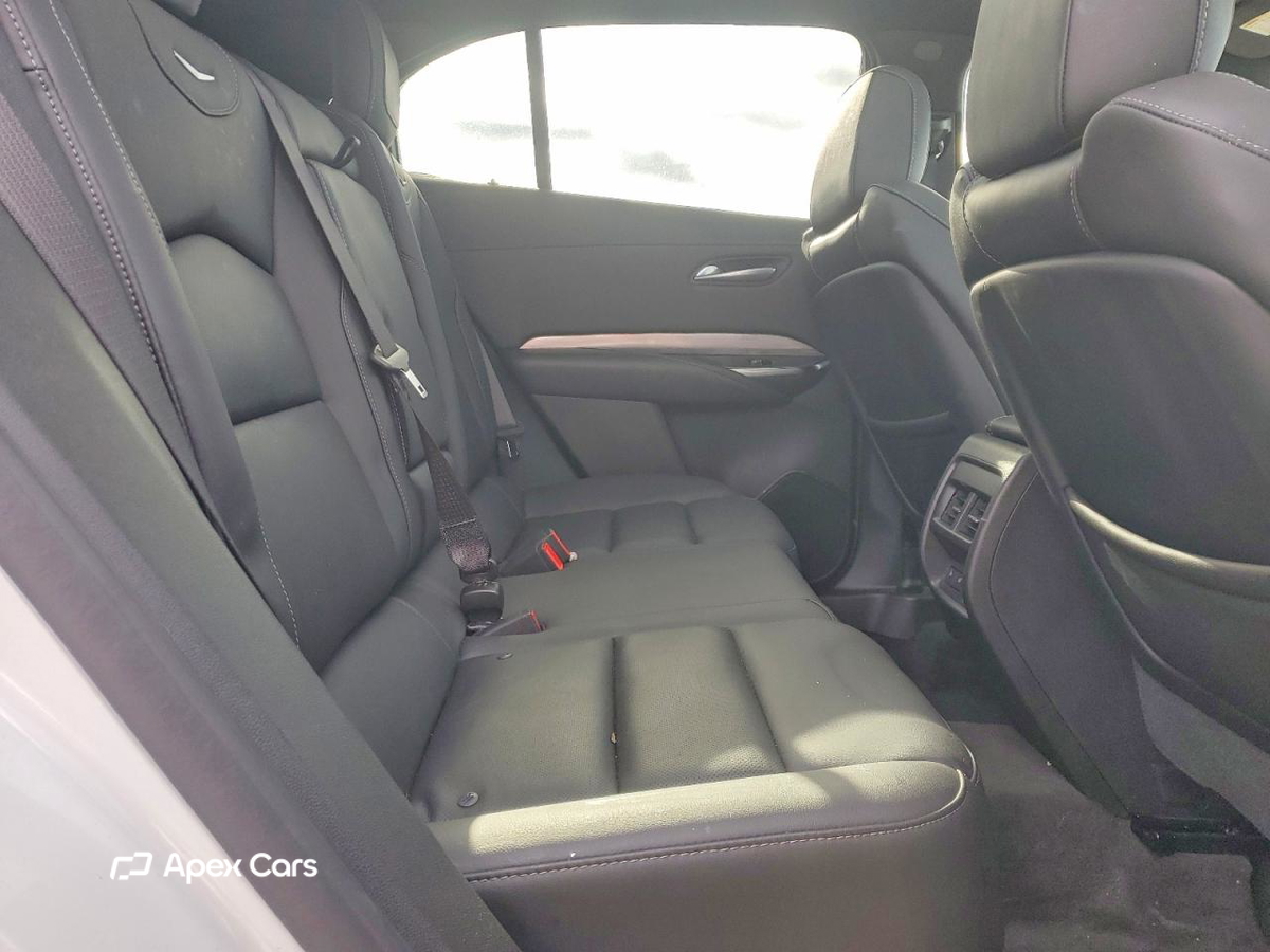 Cadillac XT4 2024