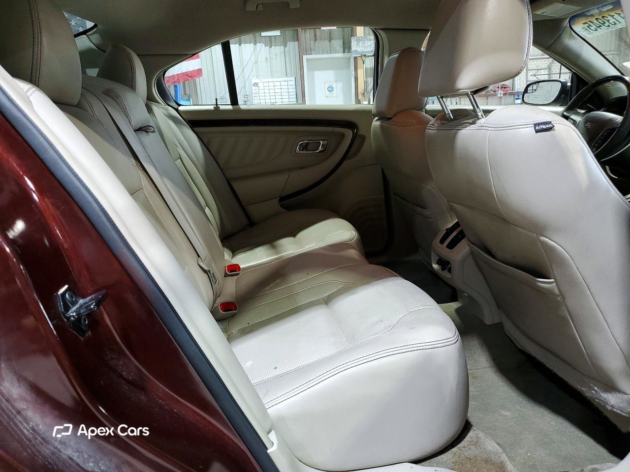Ford Taurus 2012