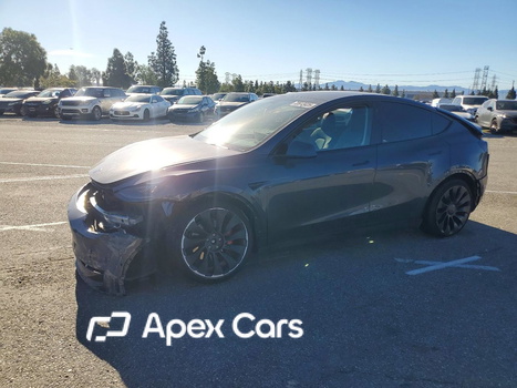 Tesla Model Y 2022 - Zdjęcie 1 z 13