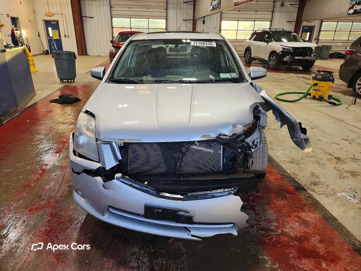 Nissan Sentra 2012
