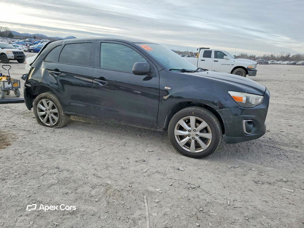 Mitsubishi Outlander 2015