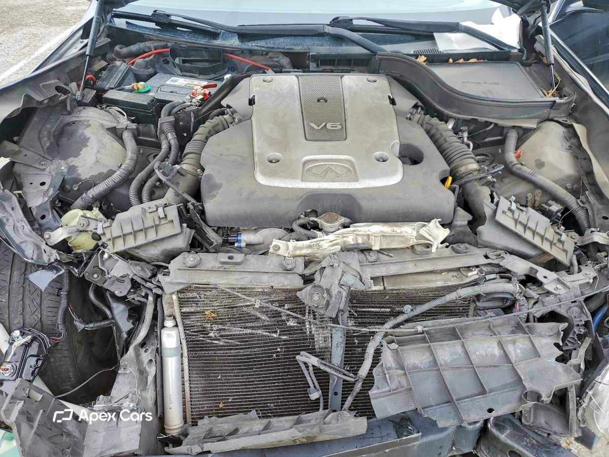 Infiniti G 2011