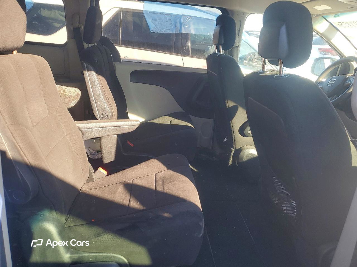 Dodge Caravan 2011