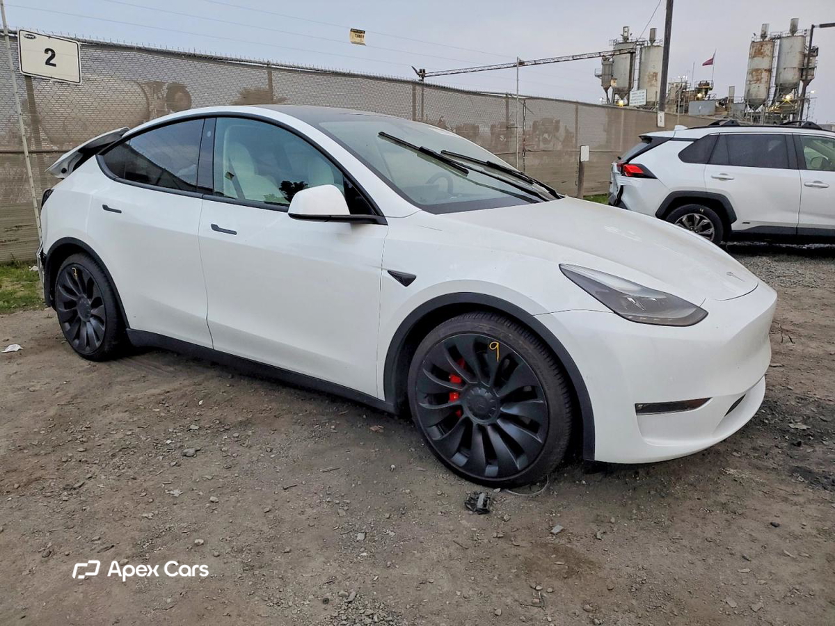 Tesla Model Y 2022