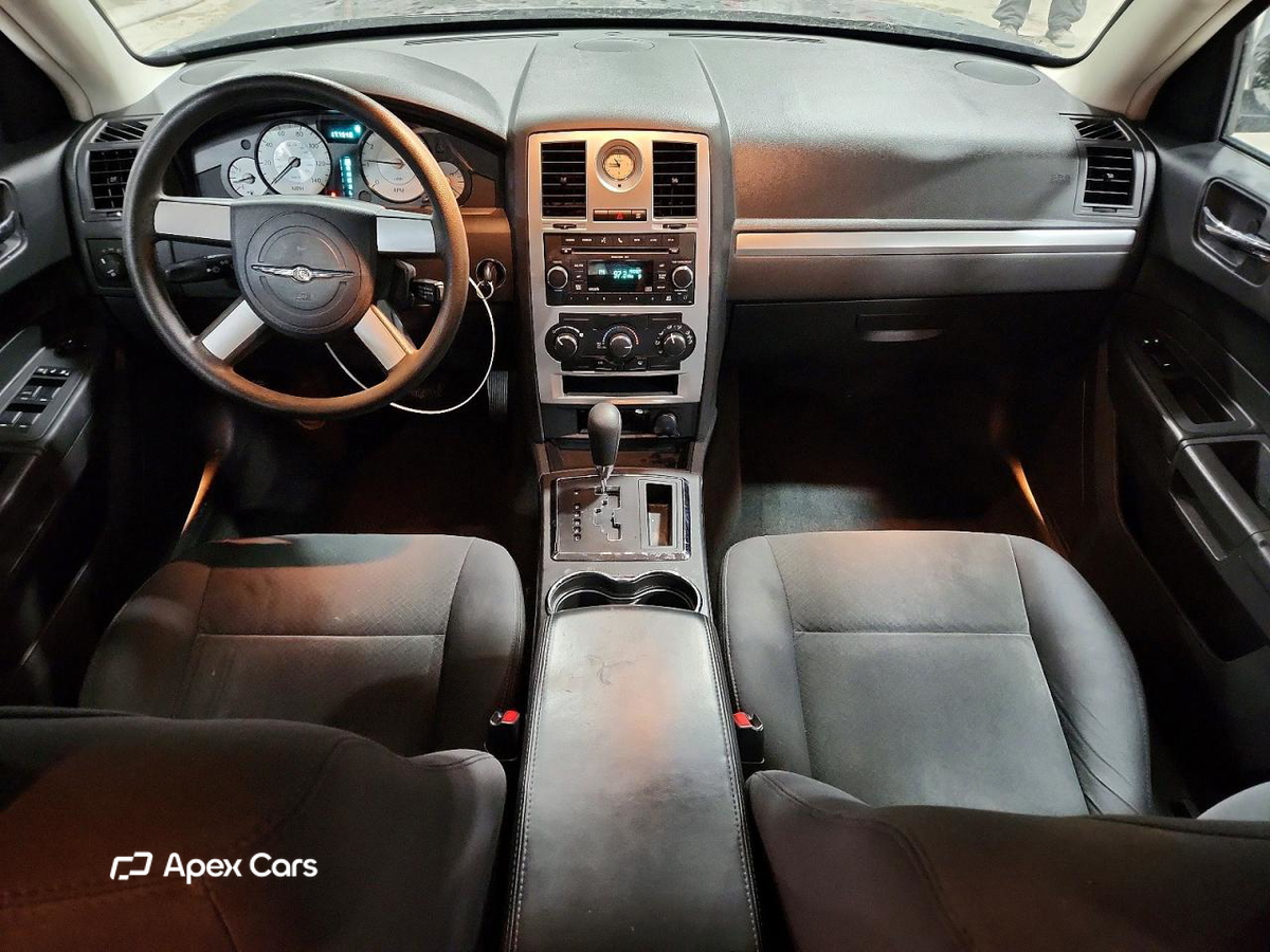 Chrysler 300 2010