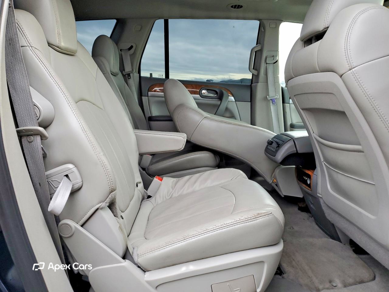 Buick Enclave 2008