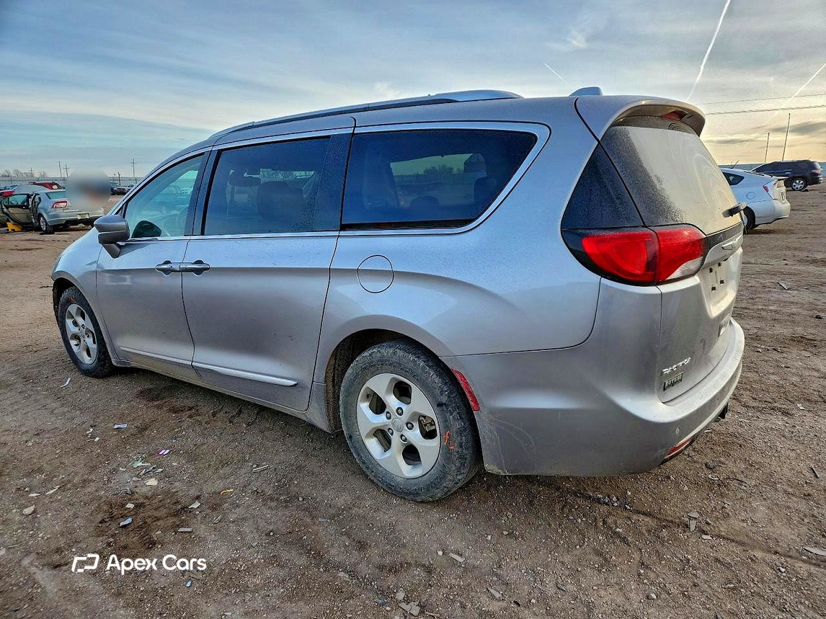 Chrysler Pacifica 2017