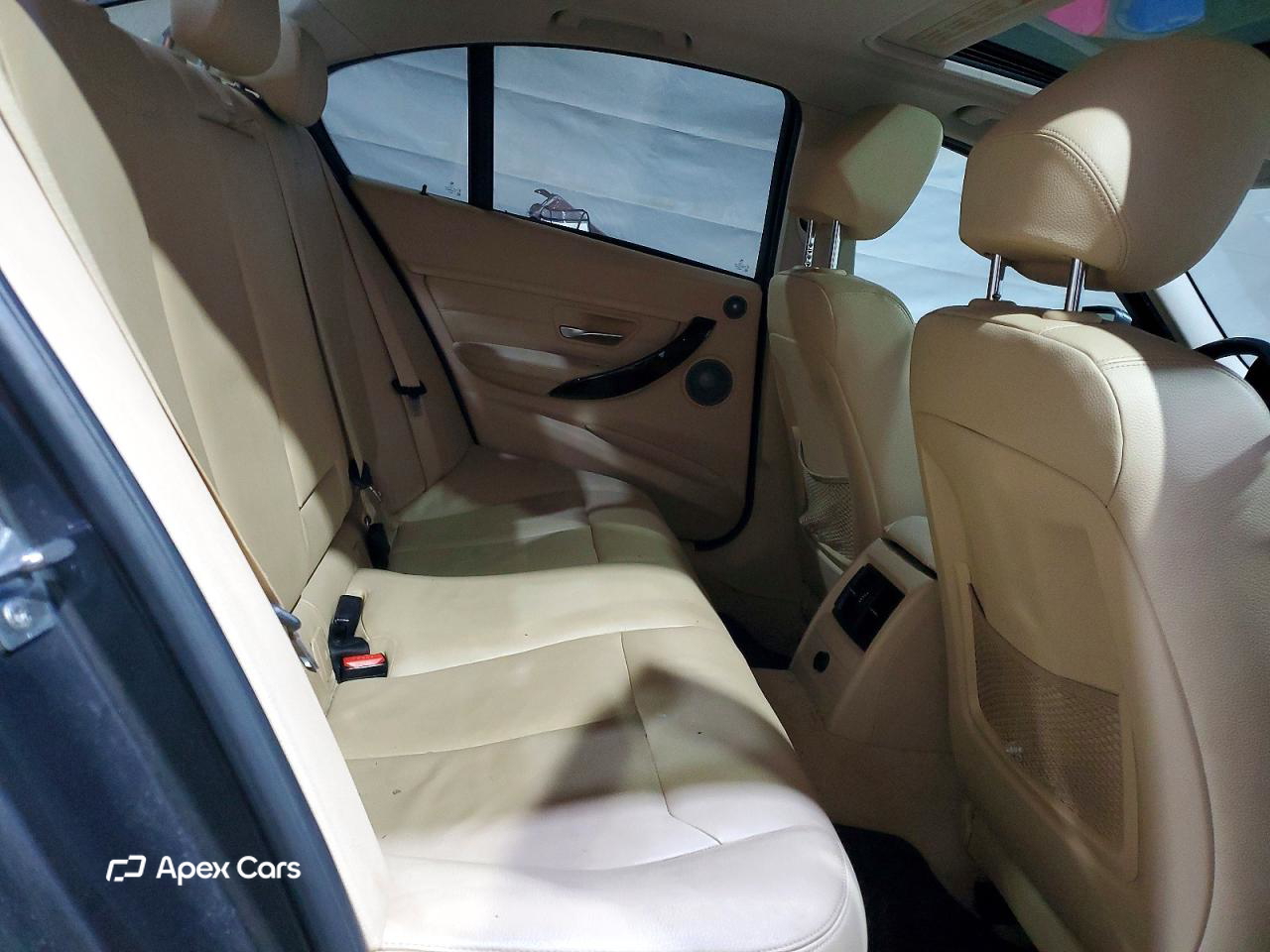 BMW Series 3 2013