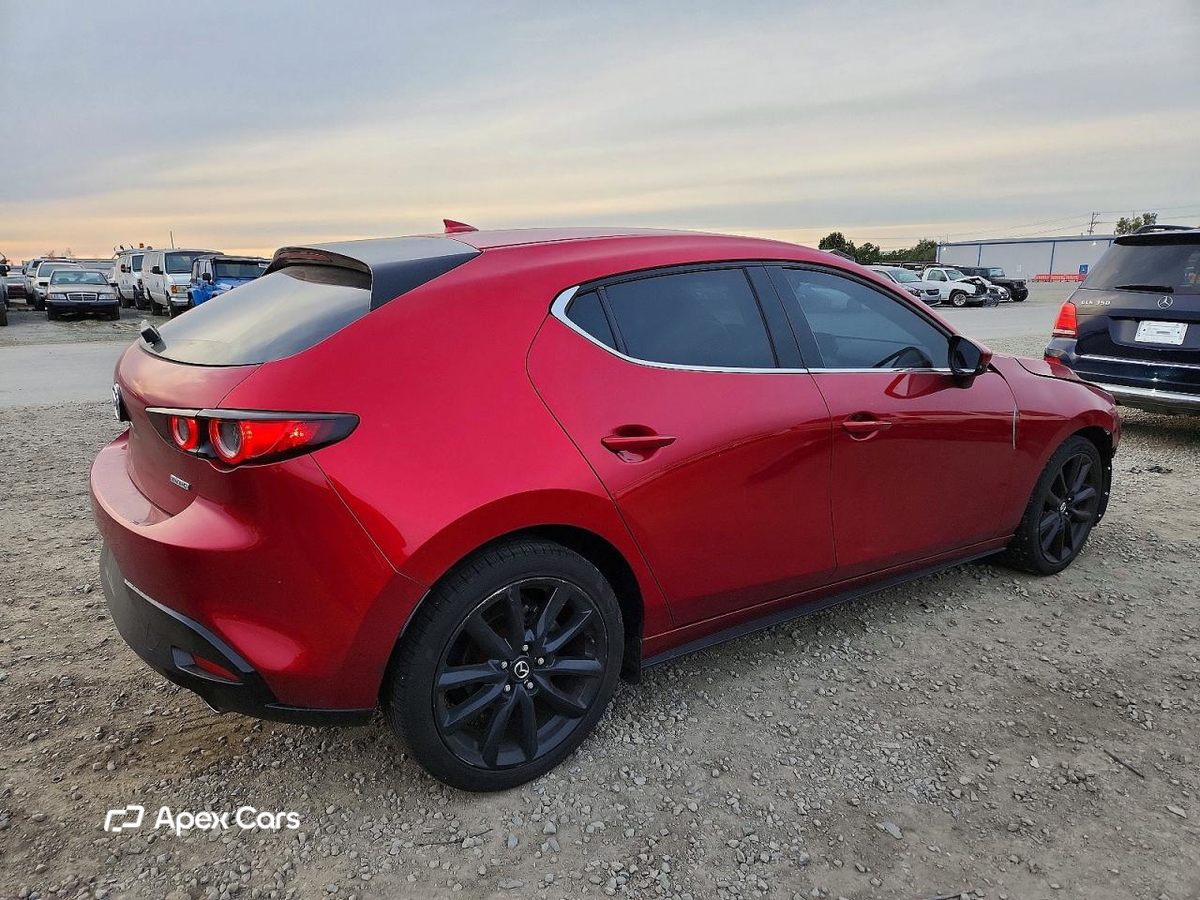 Mazda 3 2019