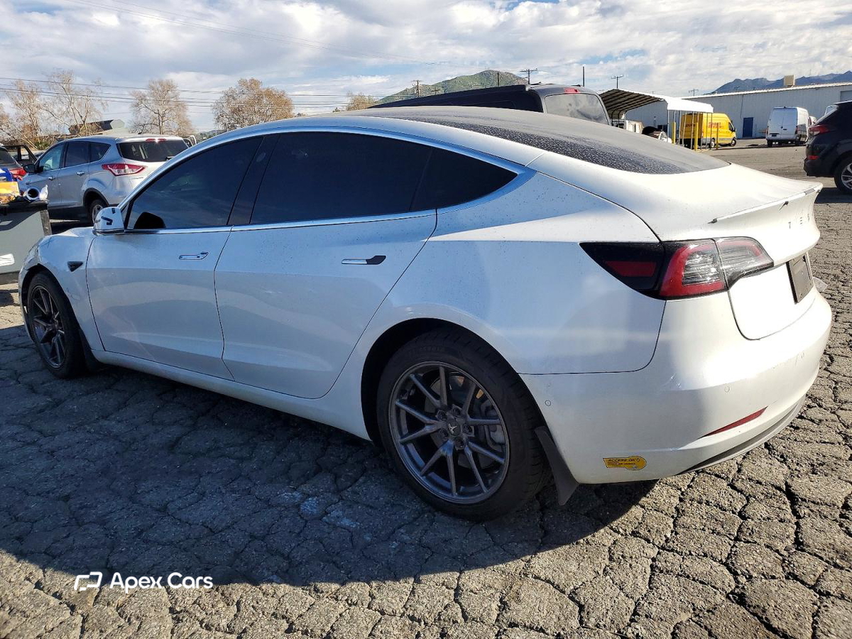 Tesla Model 3 2020