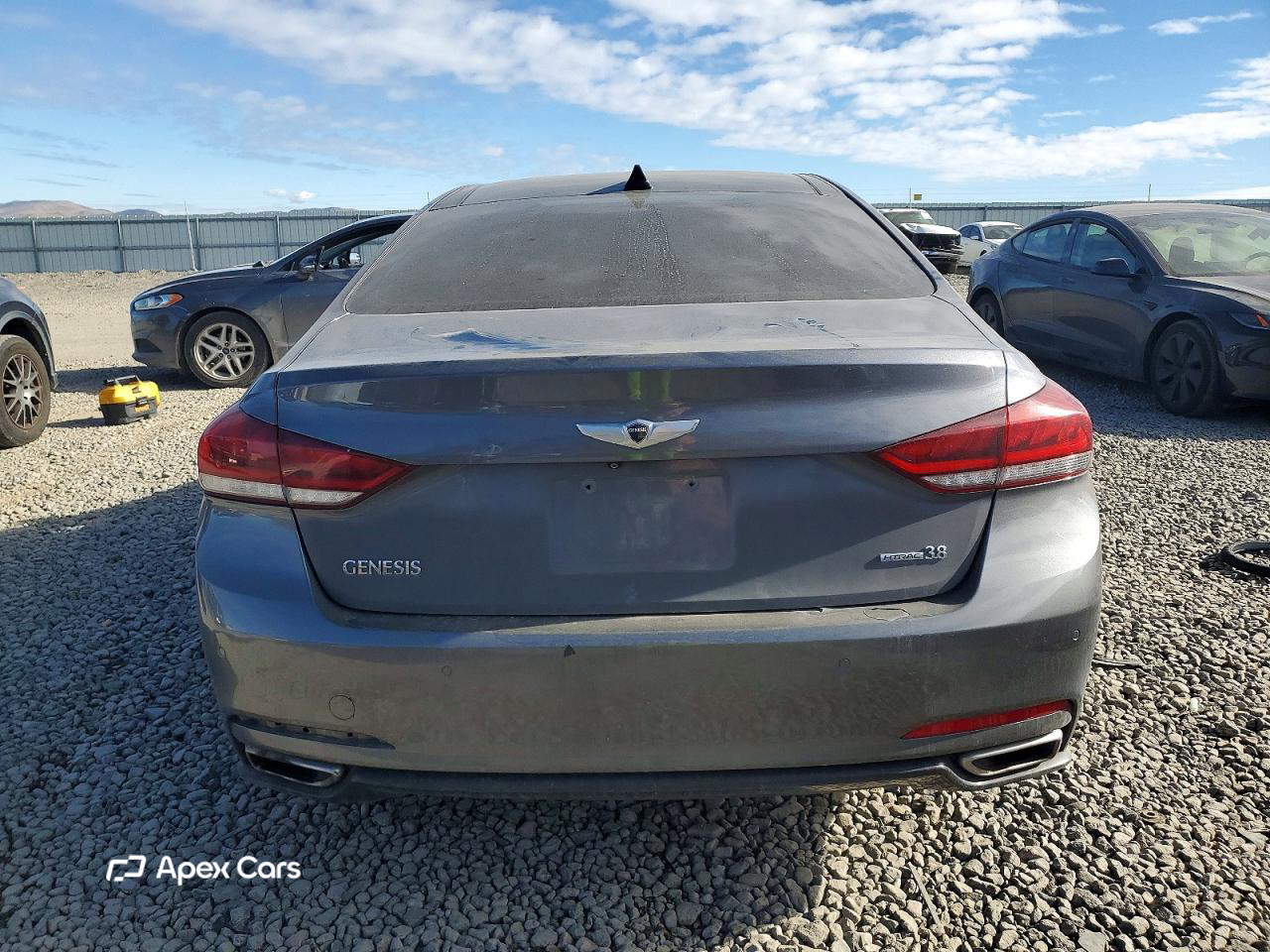 Hyundai Genesis 2015