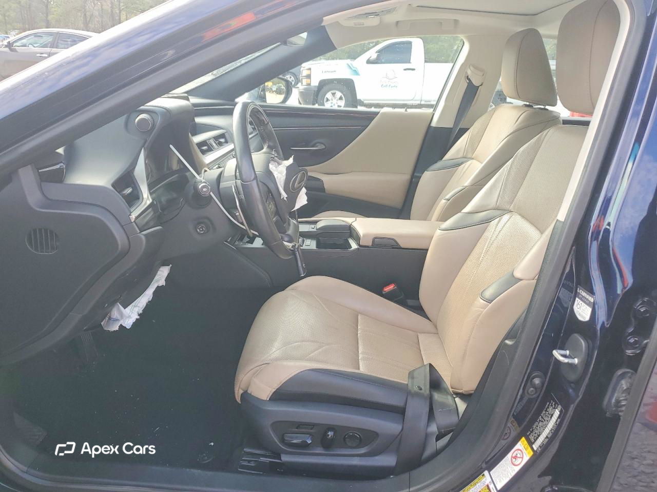 Lexus ES 2019