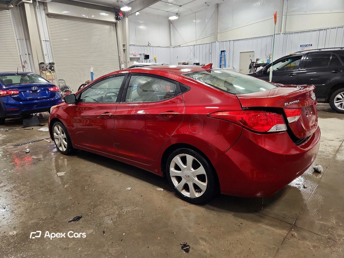 Hyundai Elantra 2012