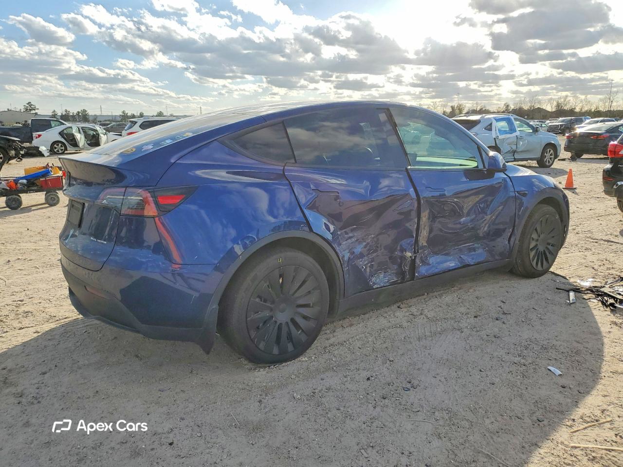 Tesla Model Y 2023