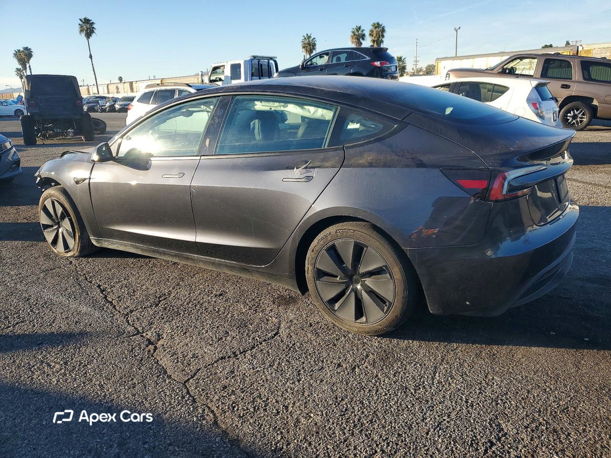 Tesla Model 3 2024