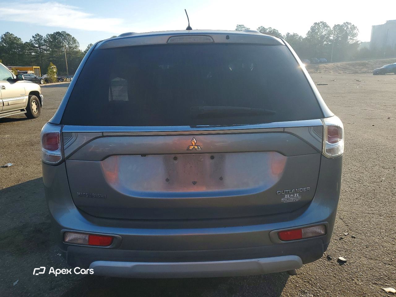 Mitsubishi Outlander 2015